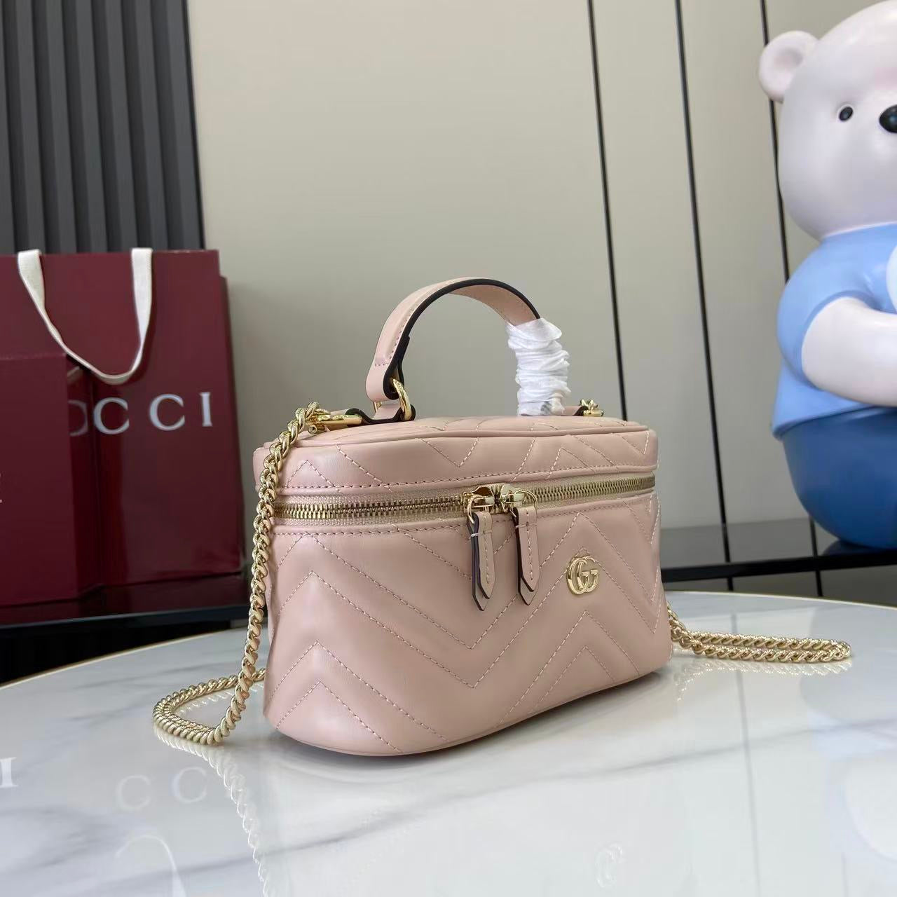Gucci Marmont Mini Vanity pouch