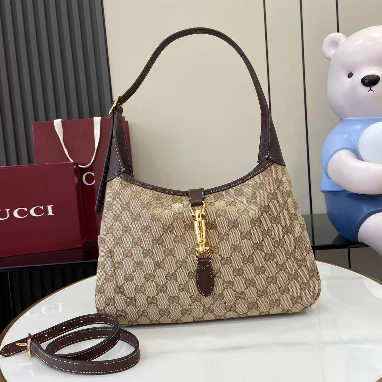 Gucci Jackie Medium Shoulder bag