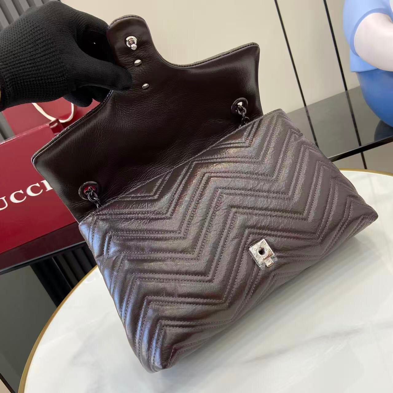 Gucci GG Marmont medium shoulder bag