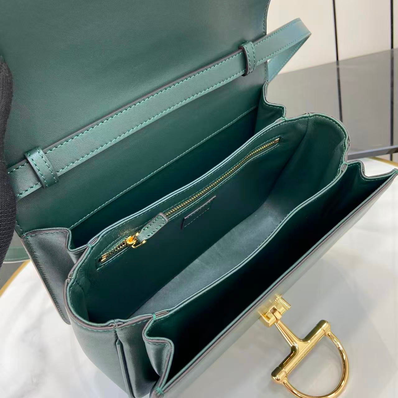 Gucci Siena Medium leather bag