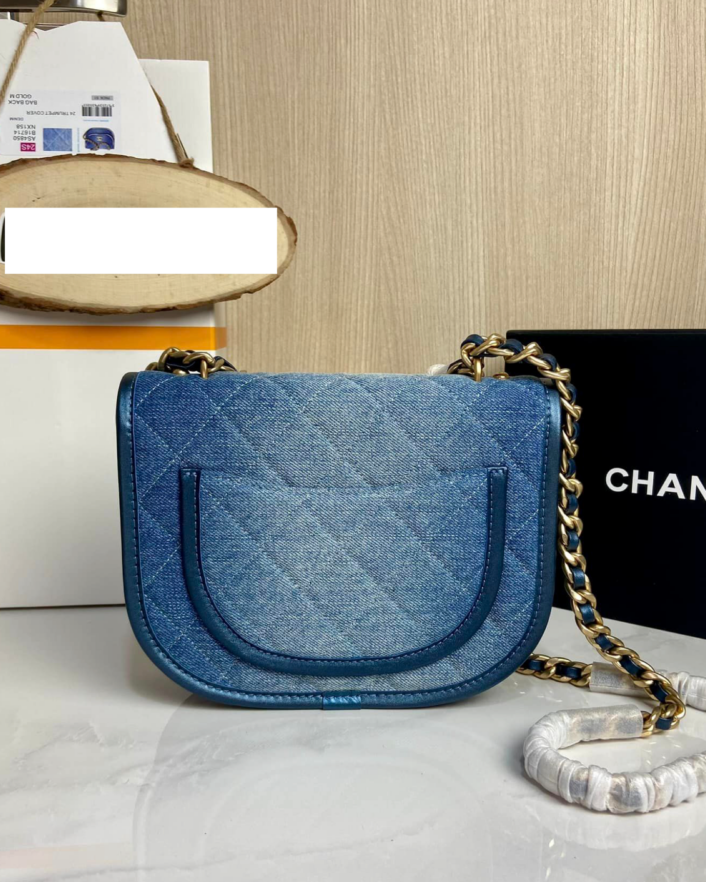 Chanel Messenger Denim bag