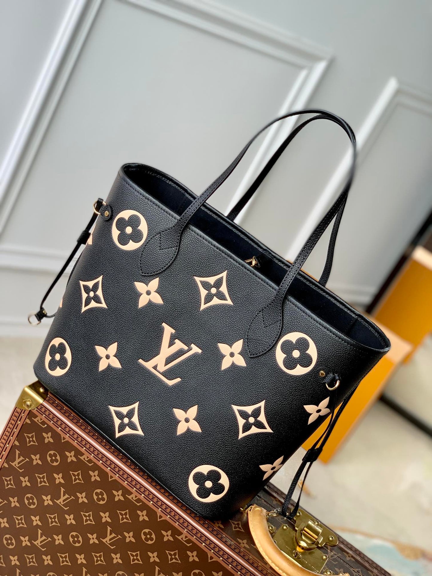 Louis Vuitton Neverfull Bicolor Empreinte