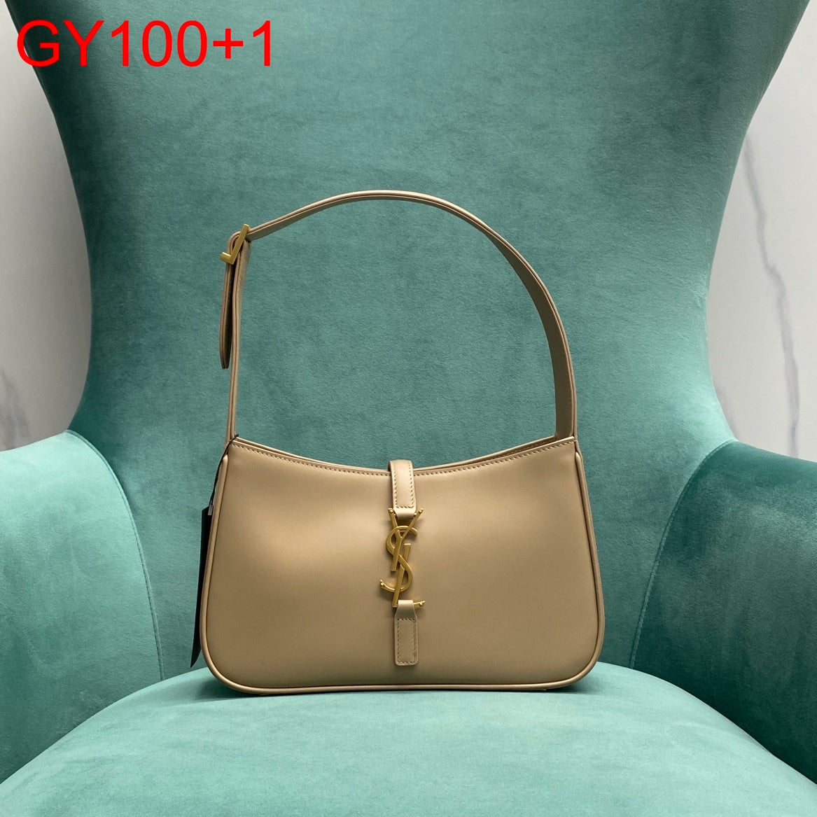 YSL Le 5 À 7 hobo bag