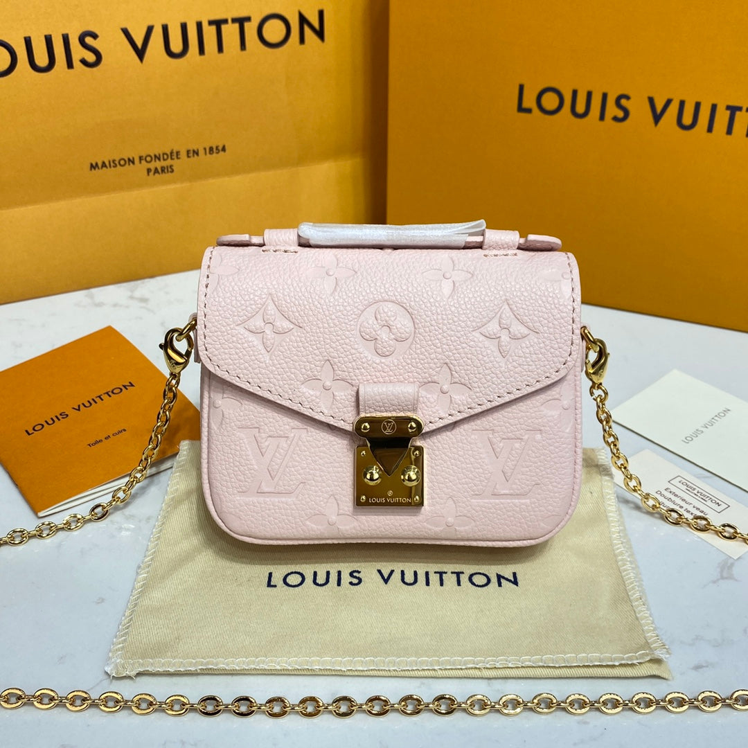 Louis Vuitton Micro Metis