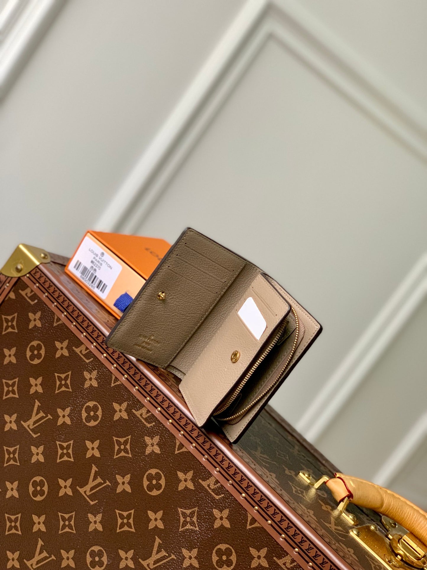 Louis Vuitton Cléa Wallet Empreinte