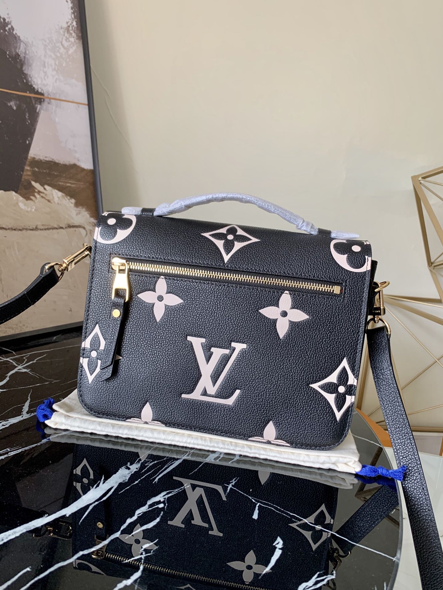 Louis Vuitton Metis Bicolor Empreinte leather