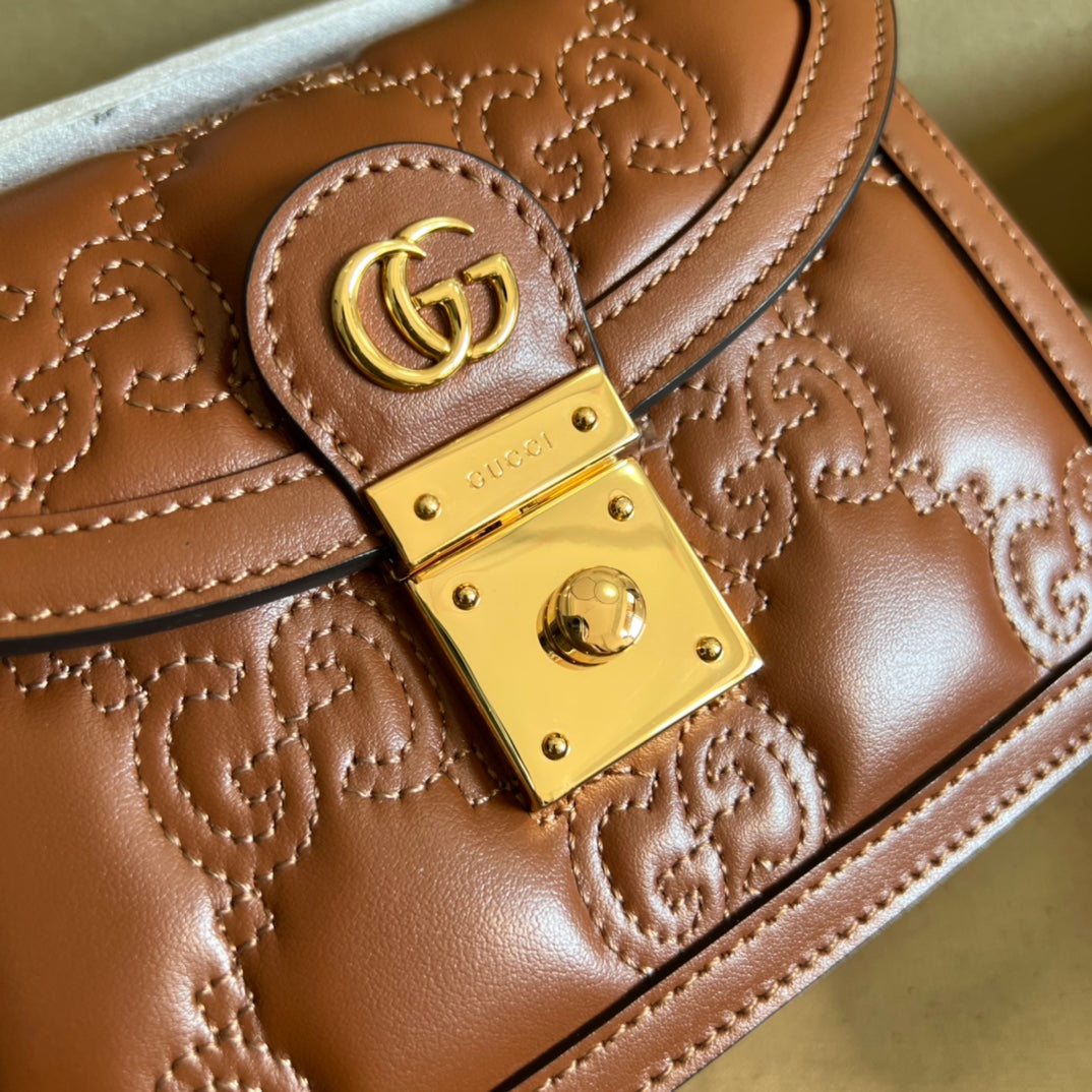 Gucci Matelassé Small Top Handle Bag